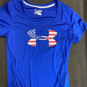 Under Armour women’s Heatgear USA shirt M